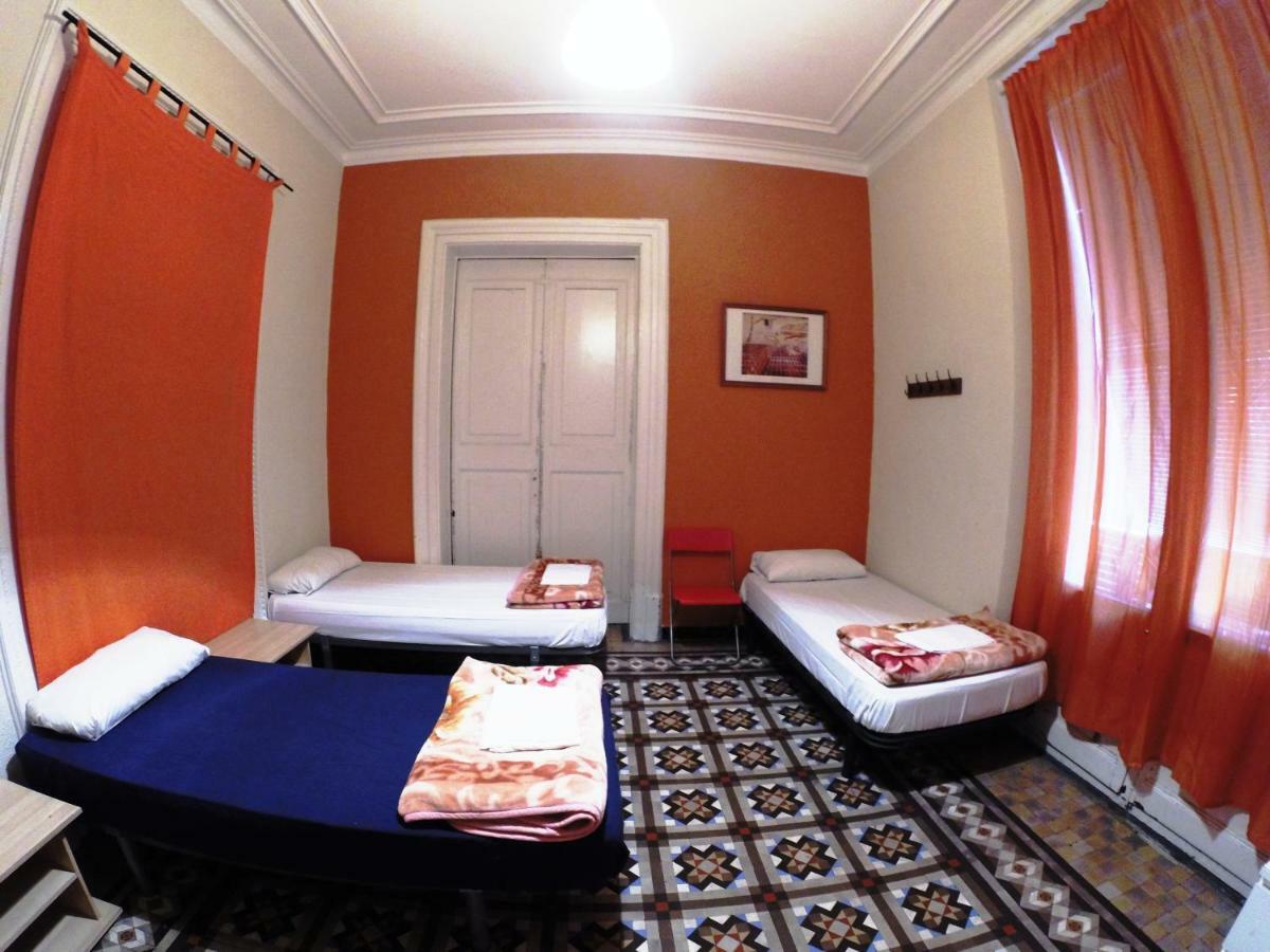 Sleeping Inn บาร์เซโลนา ภายนอก รูปภาพ