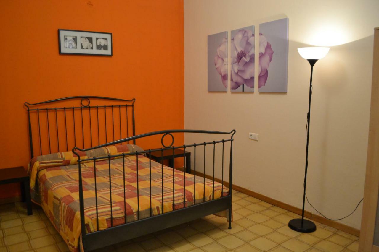 Sleeping Inn บาร์เซโลนา ภายนอก รูปภาพ