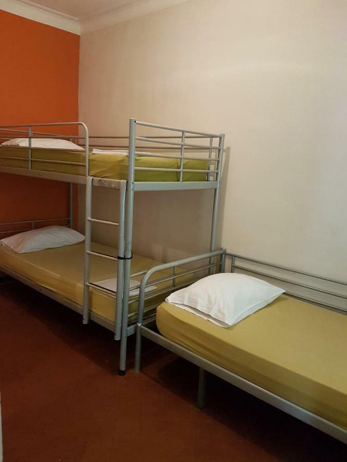 Sleeping Inn บาร์เซโลนา ภายนอก รูปภาพ