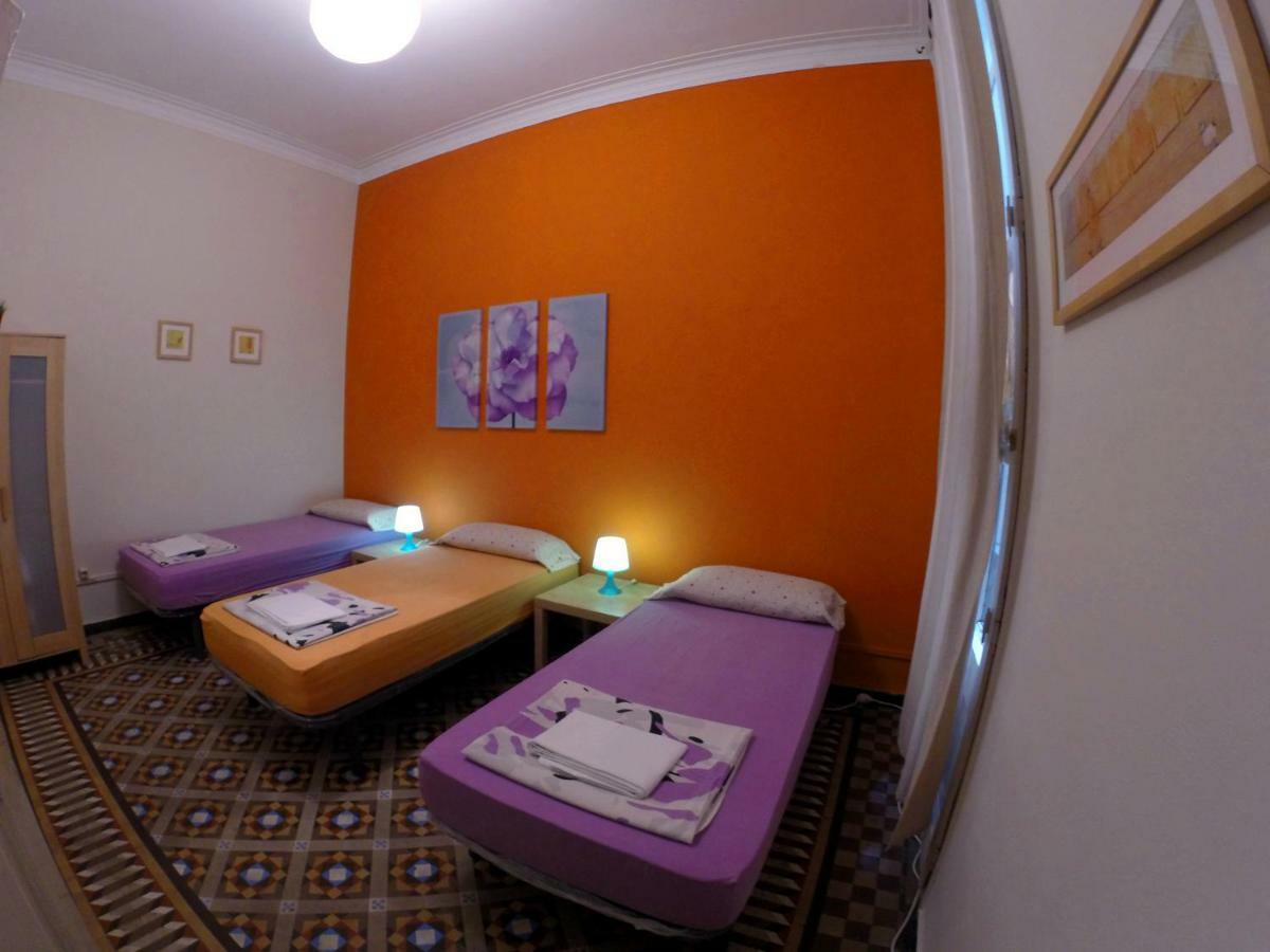 Sleeping Inn บาร์เซโลนา ภายนอก รูปภาพ