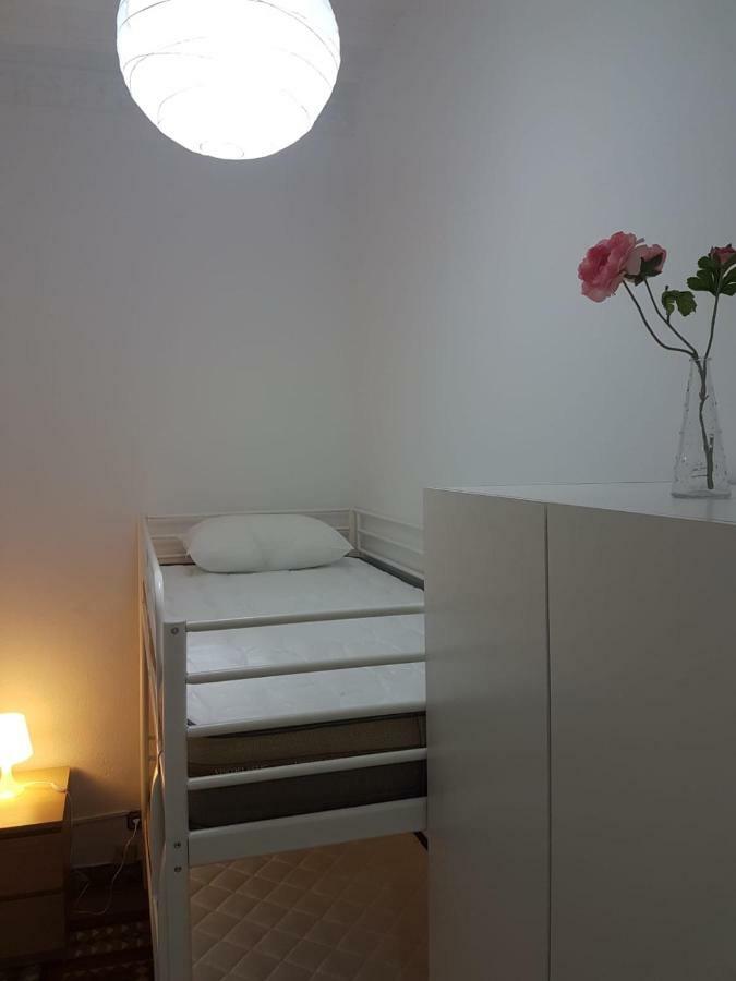 Sleeping Inn บาร์เซโลนา ภายนอก รูปภาพ