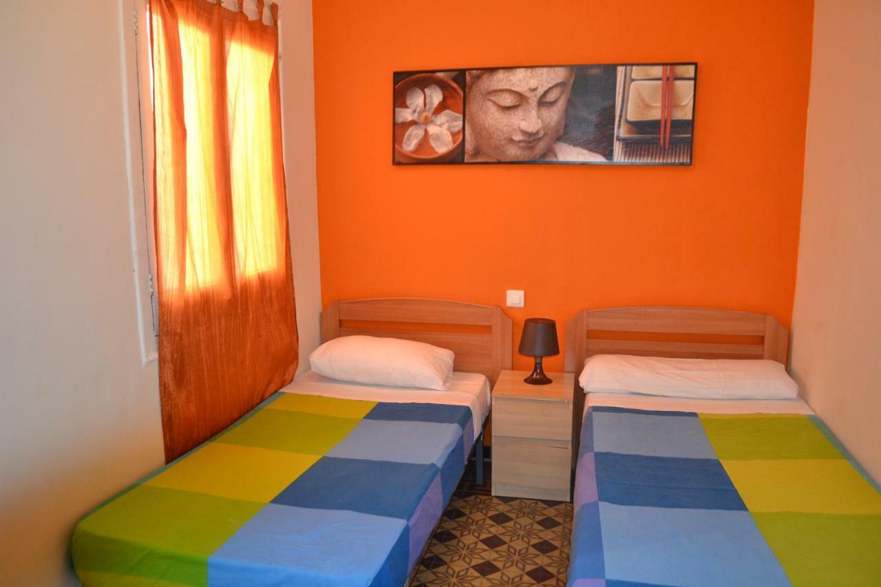 Sleeping Inn บาร์เซโลนา ภายนอก รูปภาพ